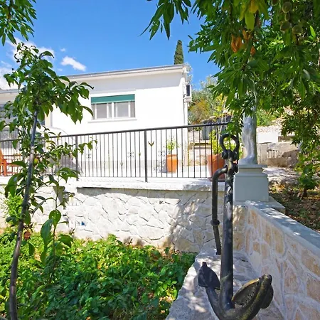 House With Wifi - 15319 Vakantiehuis Trogir